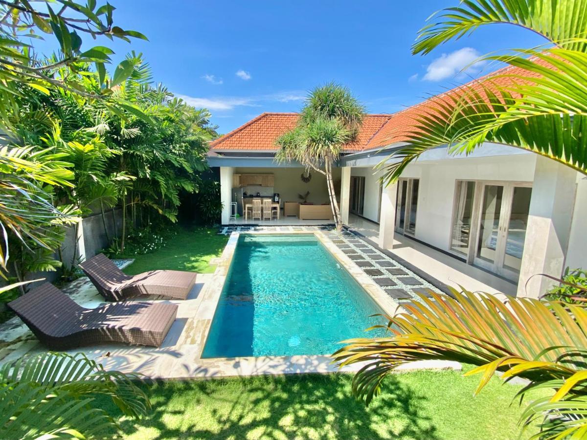 Tropical Luxe Villas Canggu - Finns & Atlas Canggu (Bali) Exterior photo